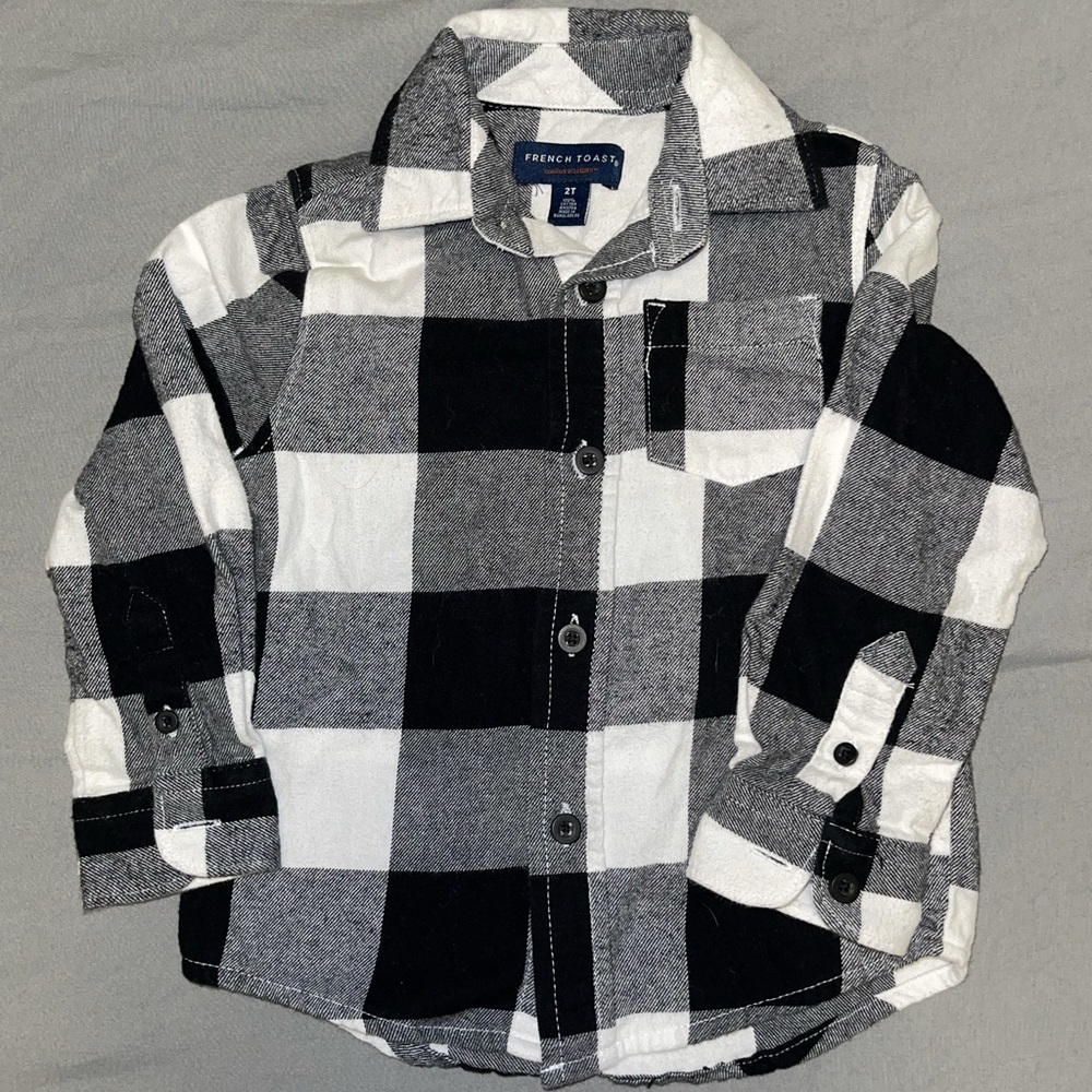 $5/25!!!! Toddler Black & White Flannel